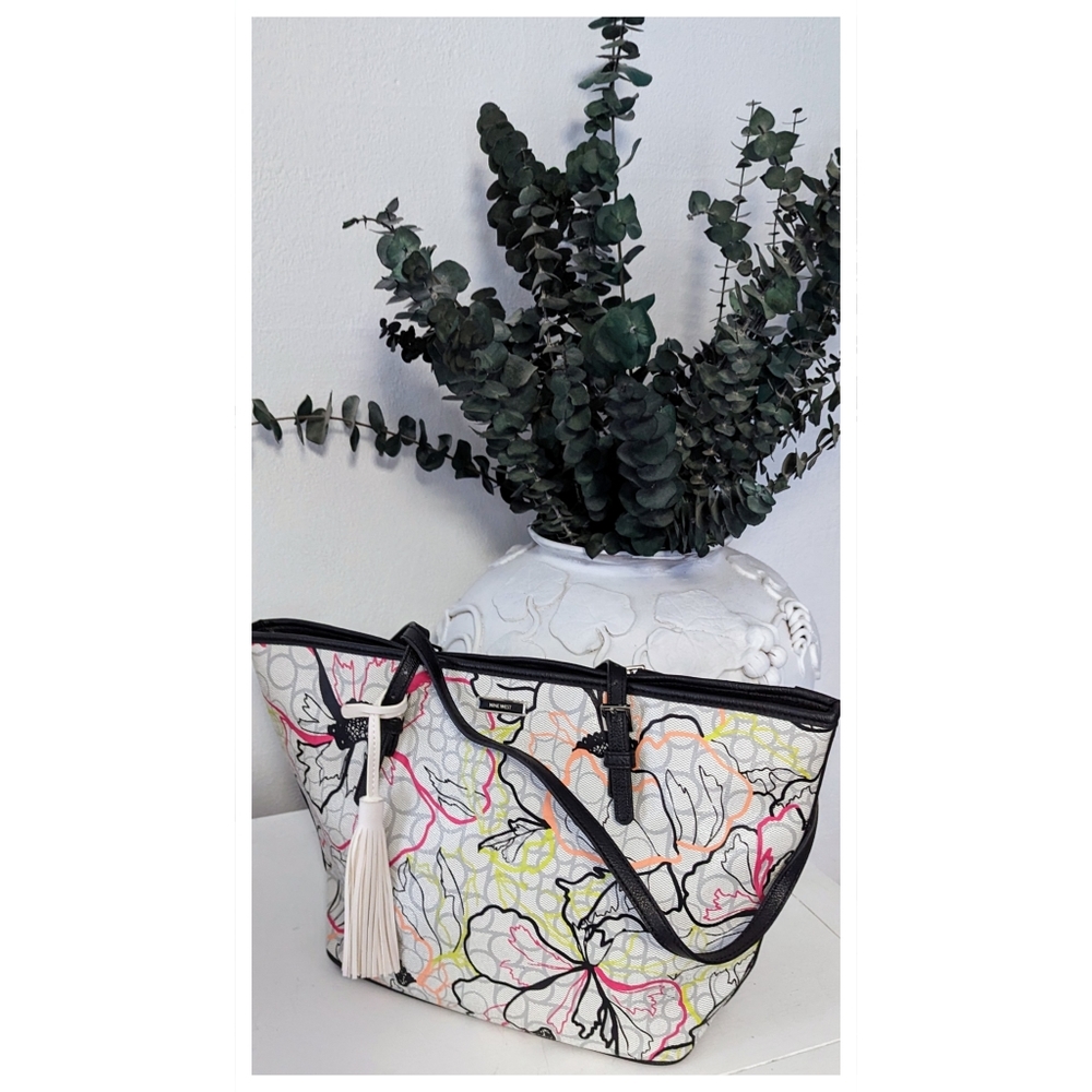 NWOT Nine West Bag